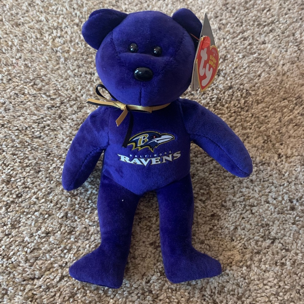 Ty Baltimore Ravens bear.